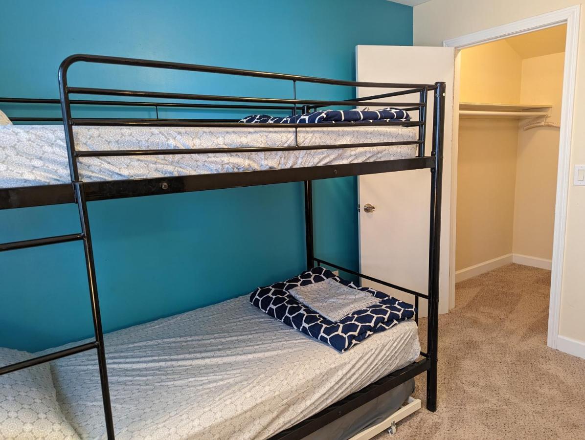 Lake George Family Vacation Home Luaran gambar
